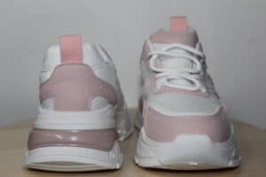 Zapatillas Deportivas Blanco y rosa – Estilo y Comodidad