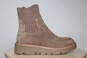 Botines Casual de Ante Beige – Comodidad y Estilo