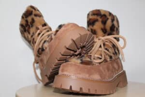 Botas animal print, ideales para el frio invierno