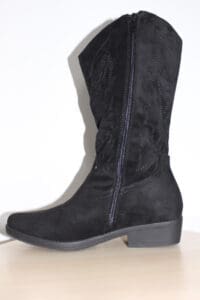 Botas camperas negras Cowboy – Estilo Western Atemporal