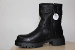Bota clásica estilo motera con cremallera interior, calzado muy ajustable