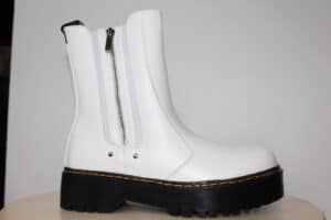 Bota Urban White: Minimalismo con poder