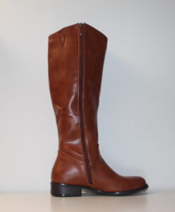 Botas Altas Marrón de Cuero – Clásicas y Sofisticadas